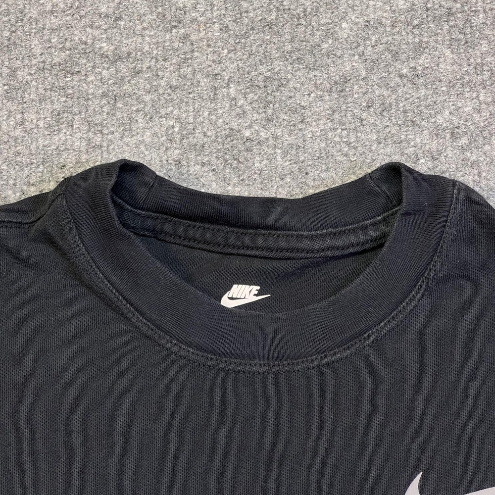 Nike Shirt Womens Small Black Nike Tee Loose Fit 1972 Graphic Tee Short Sleeve - Picture 3 of 11